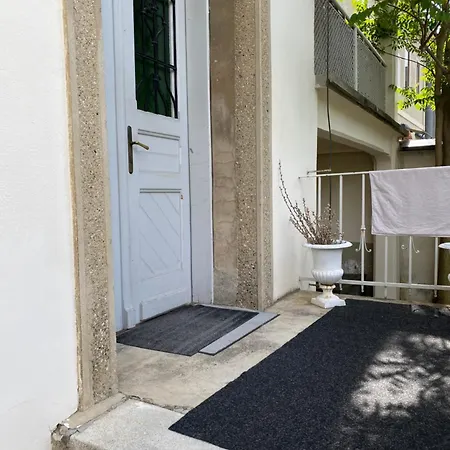 Apartamento Charmante Altbauwohnung Im Shabby Chic Stil Mit Wintergarten Und Gartenblick - Ihr Perfektes Zuhause In